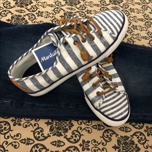 Cute blue and white striped Sperry Tennis Shoes!
